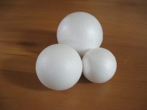 Guľa polystyrén plná pr.10 cm